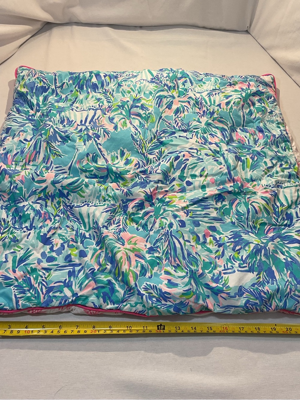 Lilly Pulitzer Tropical Pillow Shame 100% Cotton  22x22 in 66x66 cm - Picture 3 of 6